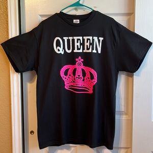 Woman T-Shirt Size Large. “ QUEEN “